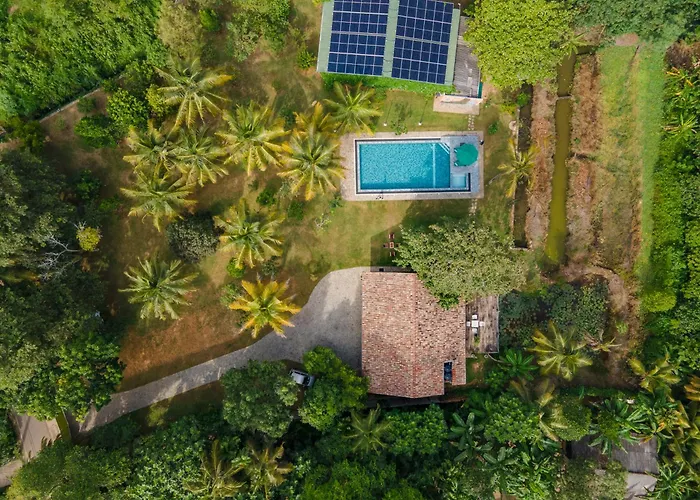 Green Hideaway - Villa With Private Pool, 8 Mins To Galle Fort